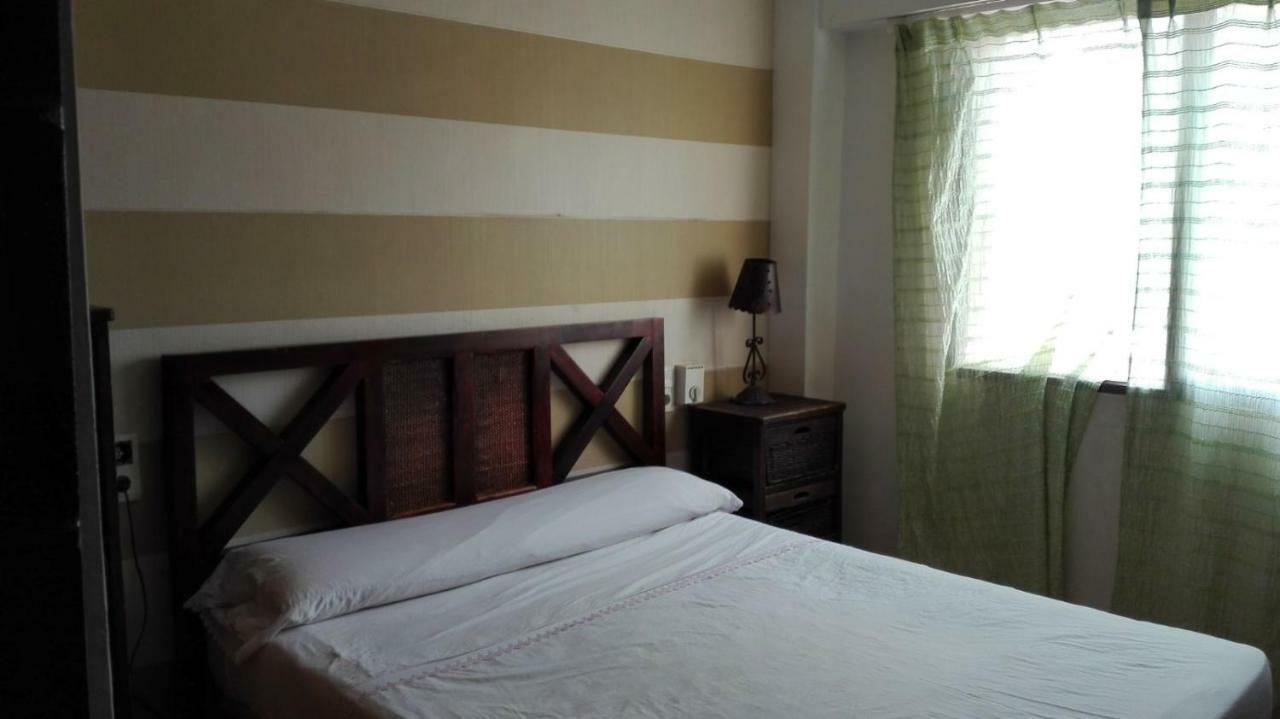 Apartamento En 1ª Linea Playa De Gandía Eksteriør billede